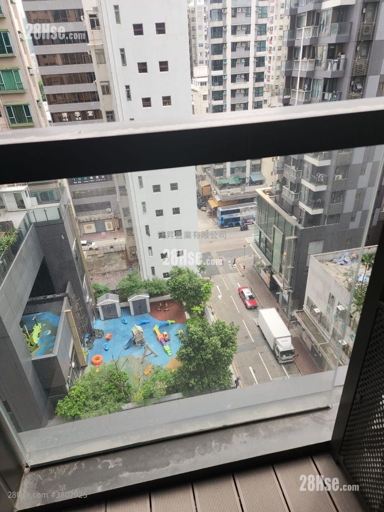 Baker Circle Greenwich Sell Studio , 1 Bathroom 212 ft²