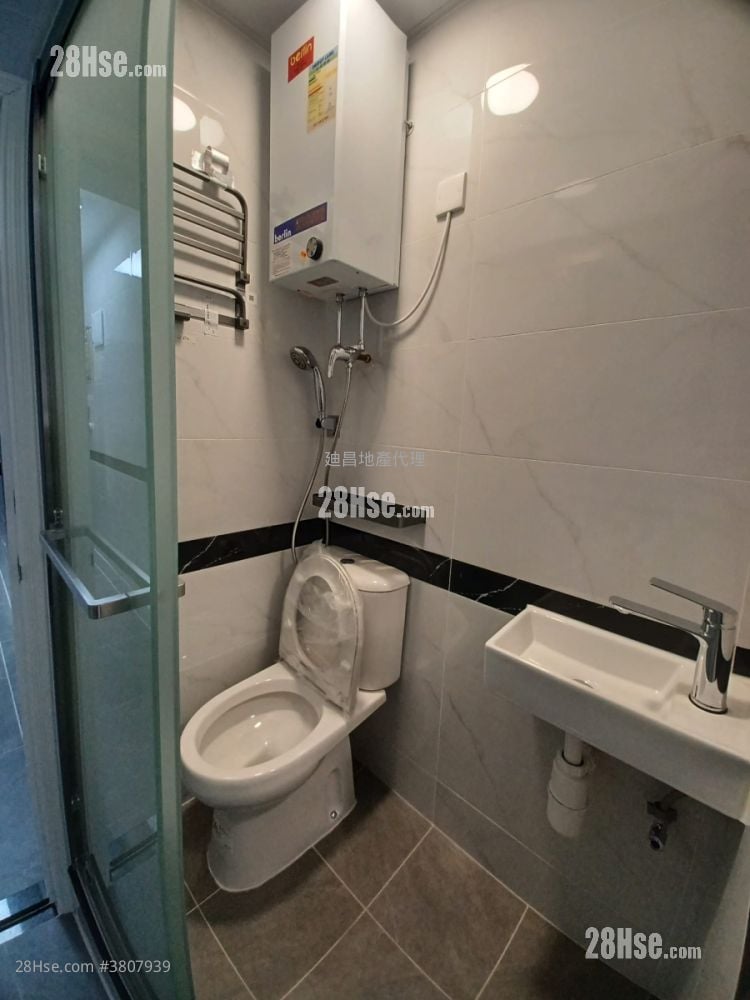 福兴大楼 租盘 1 房 , 1 浴室 190 平方尺