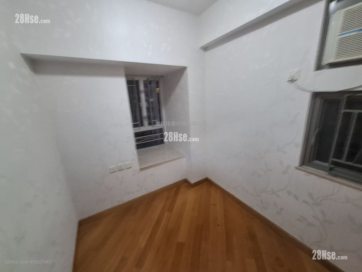 富達大廈 租盤 2 房 , 1 浴室 306 平方呎