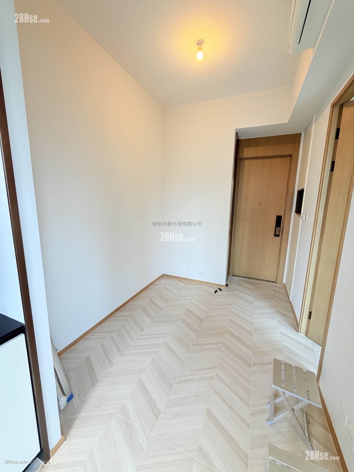 南首 租盘 1 房 , 1 浴室 258 平方尺