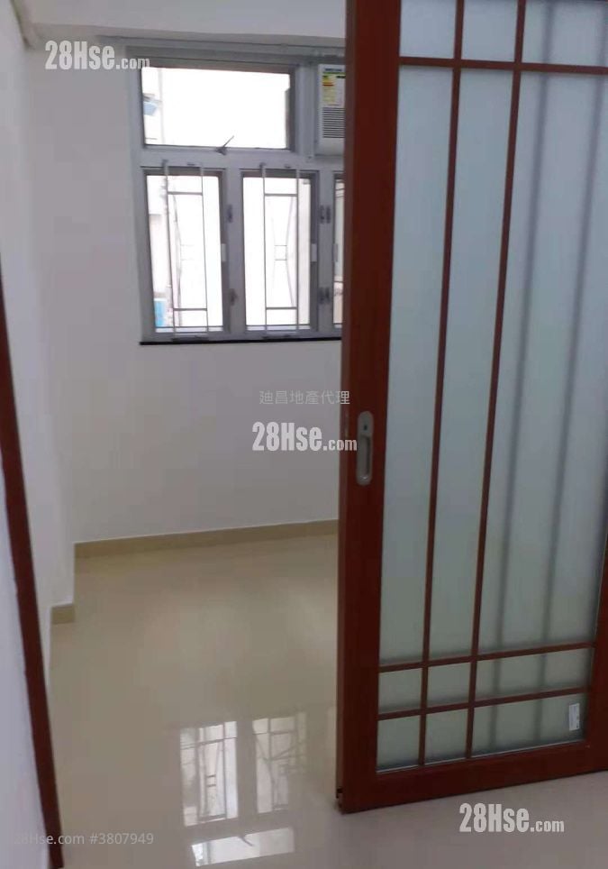 單幢樓房 租盤 1 房 , 1 浴室