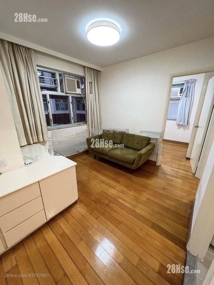 健威花园 租盘 2 房 , 1 浴室 446 平方尺