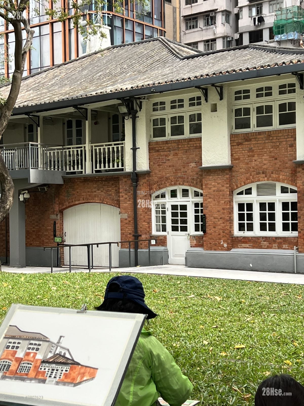 Fortress Metro Tower Rental 407 ft²