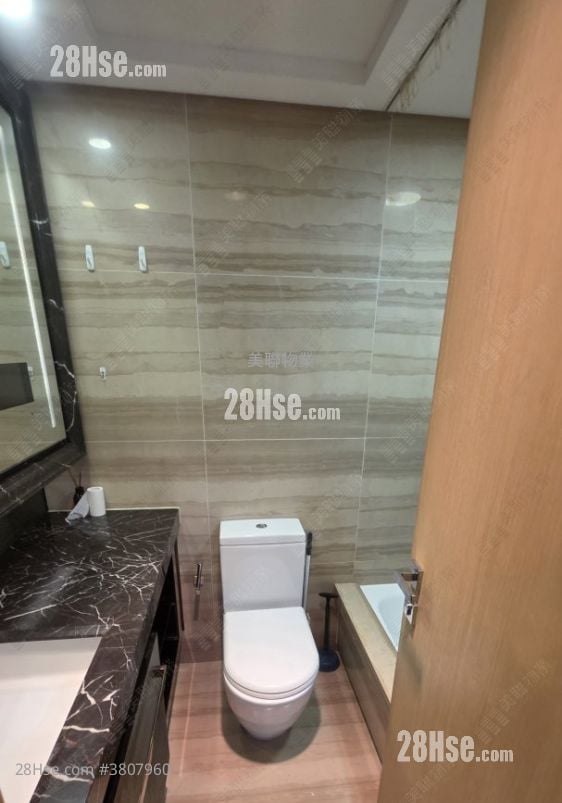 瓏門 租盤 1 浴室 584 平方呎