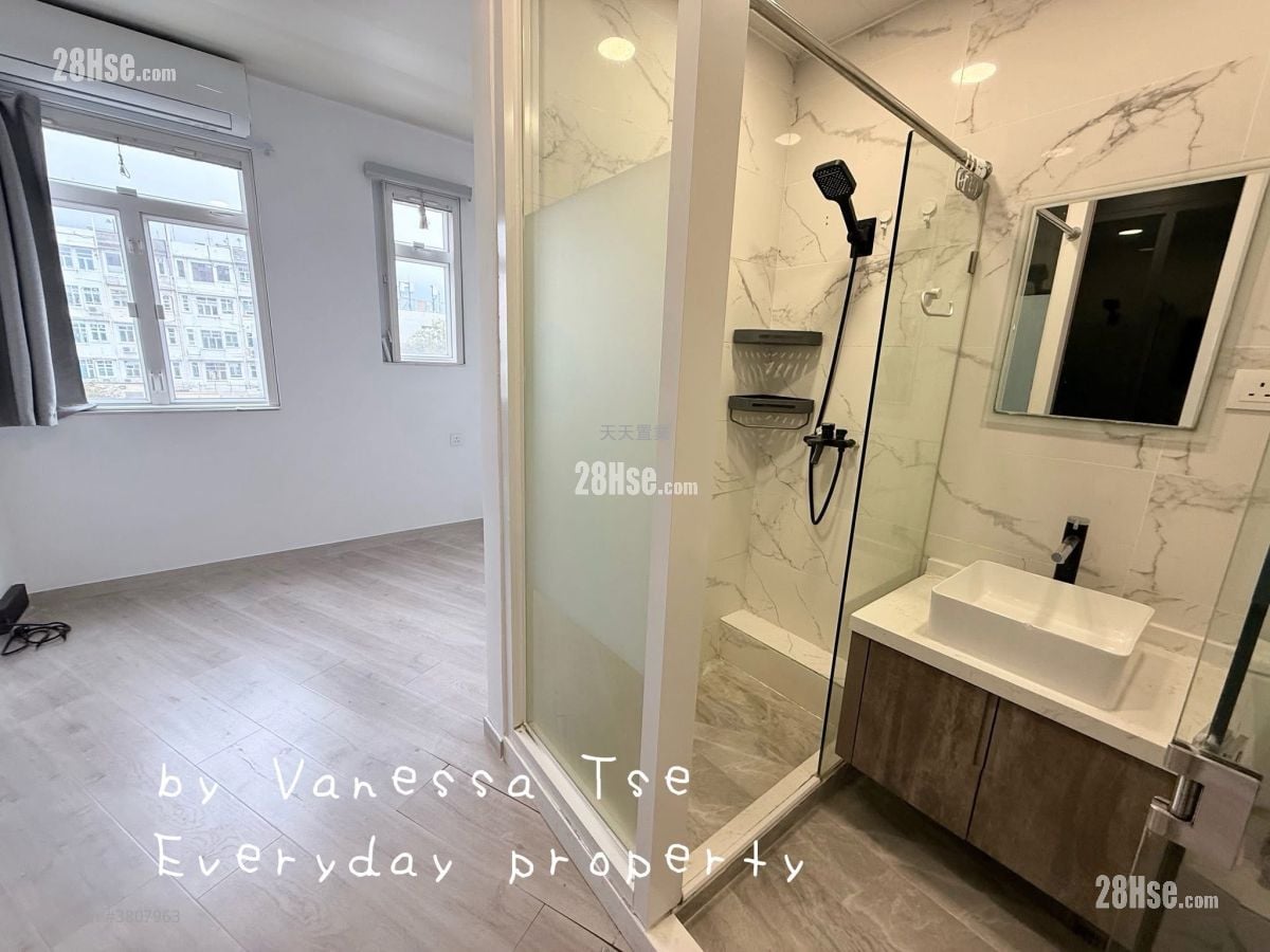 西贡唐楼 租盘 2 房 , 2 浴室 691 平方尺