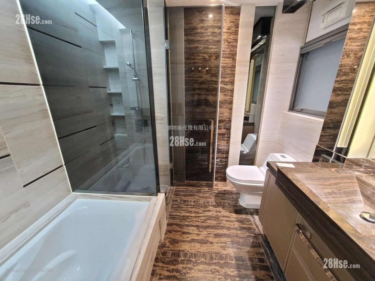 峻弦 租盘 1 房 , 1 浴室 1,342 平方尺