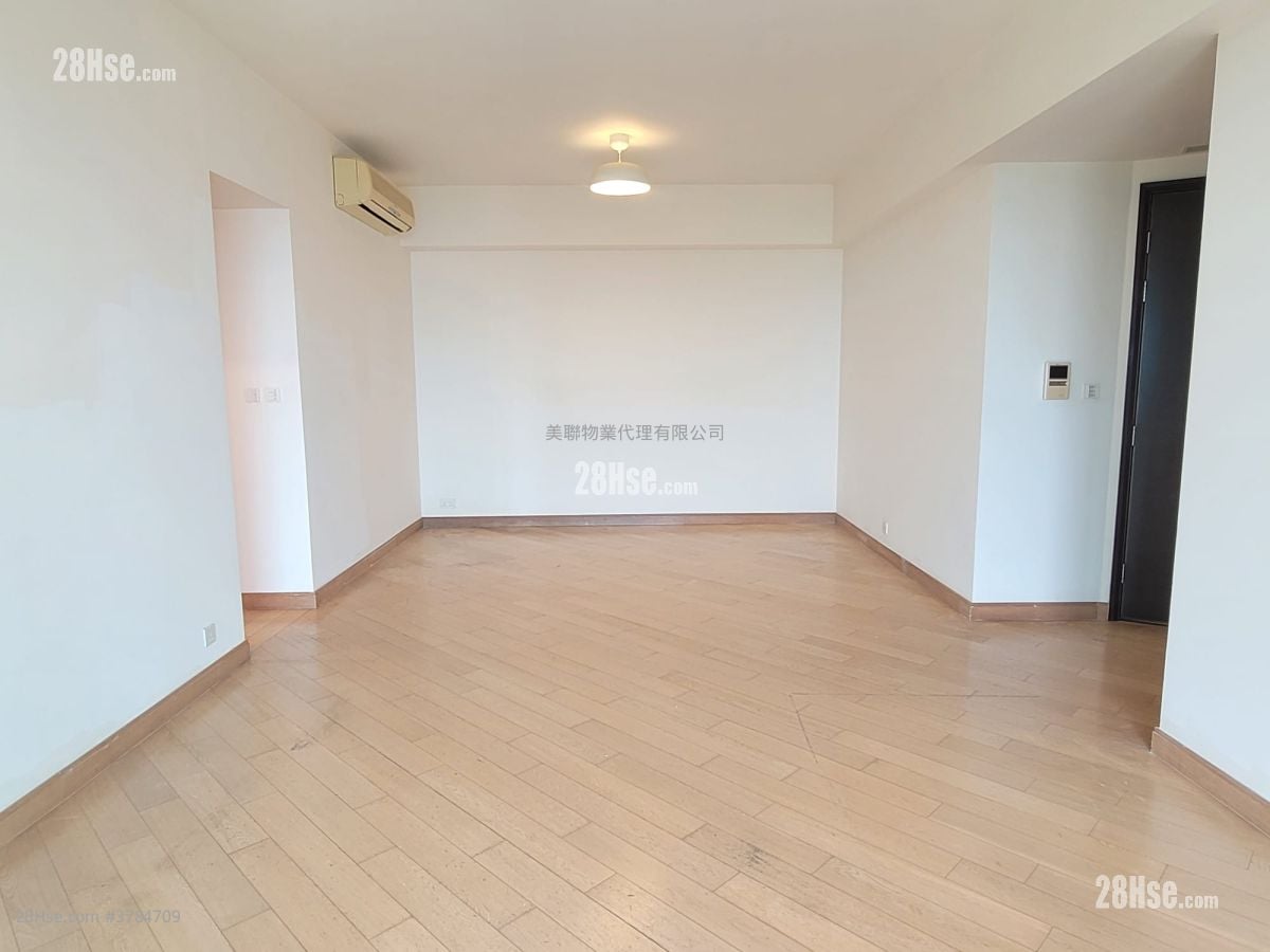 峻弦 租盘 1 房 , 1 浴室 1,342 平方尺