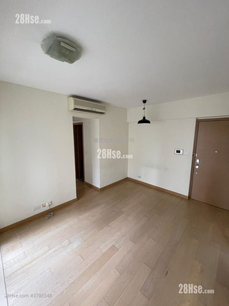 Island Crest Sell 555 ft²