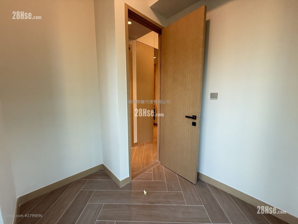 The Haddon 租盘 3 房 , 1 浴室 430 平方尺