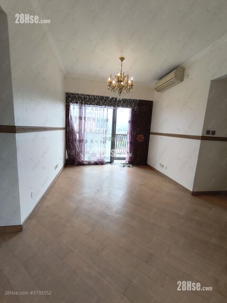 翘翠峰 售盘 3 房 822 平方尺