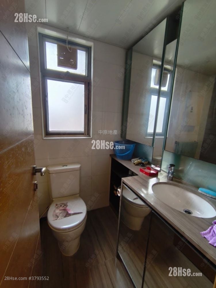 翘翠峰 售盘 3 房 822 平方尺