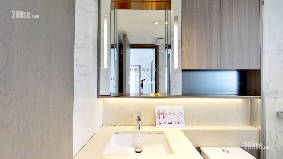 浴室: One Eighty 租盘 2 房 , 1 浴室 331 平方尺