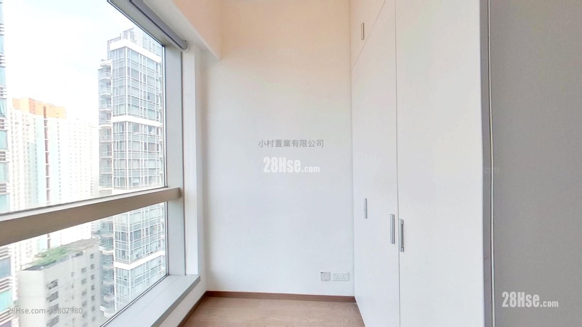 One Eighty 租盘 2 房 , 1 浴室 331 平方尺