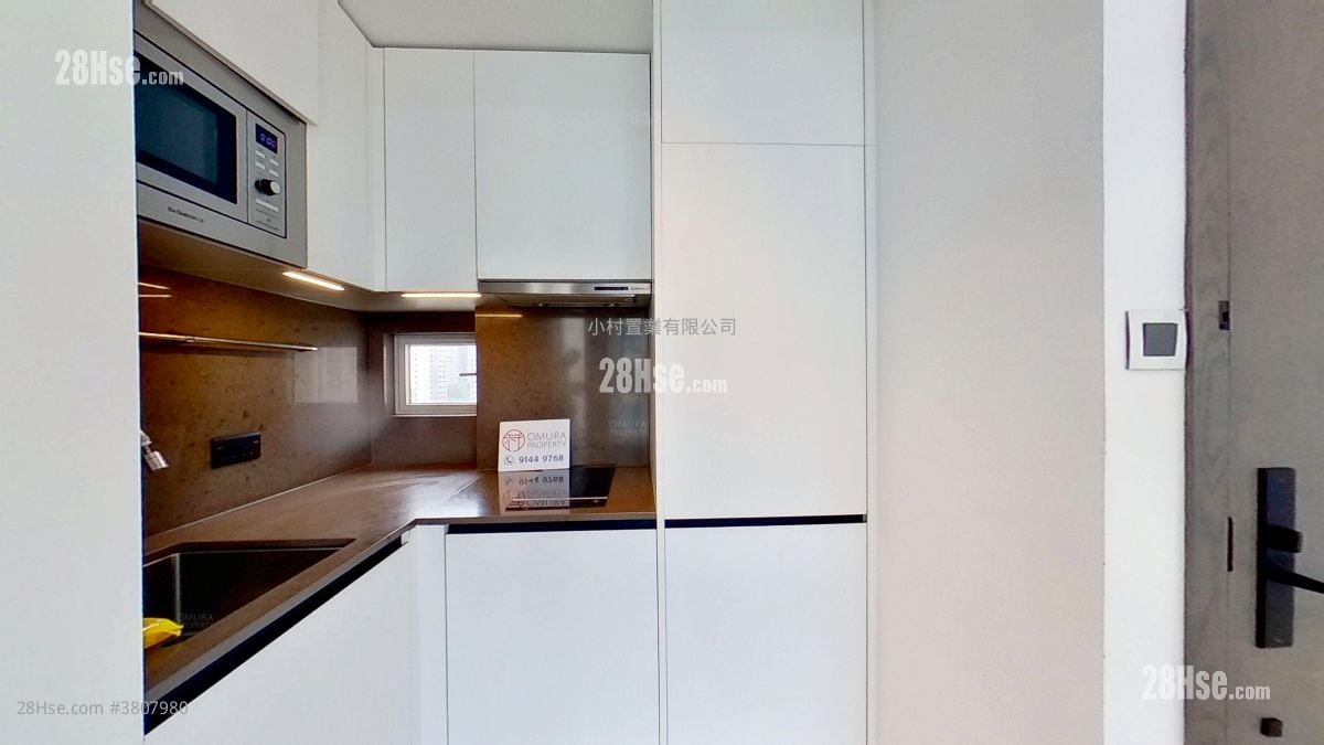 厨房: One Eighty 租盘 2 房 , 1 浴室 331 平方尺