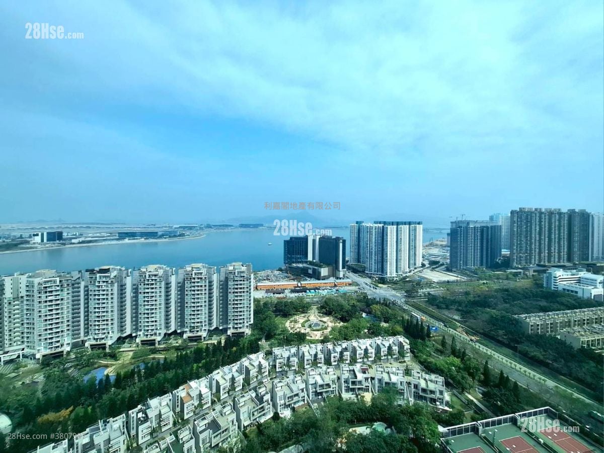 Coastal Skyline Sell 3 Bedrooms , 2 Bathrooms 771 ft²