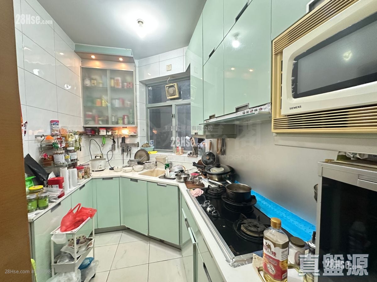 Coastal Skyline Sell 3 Bedrooms , 2 Bathrooms 771 ft²