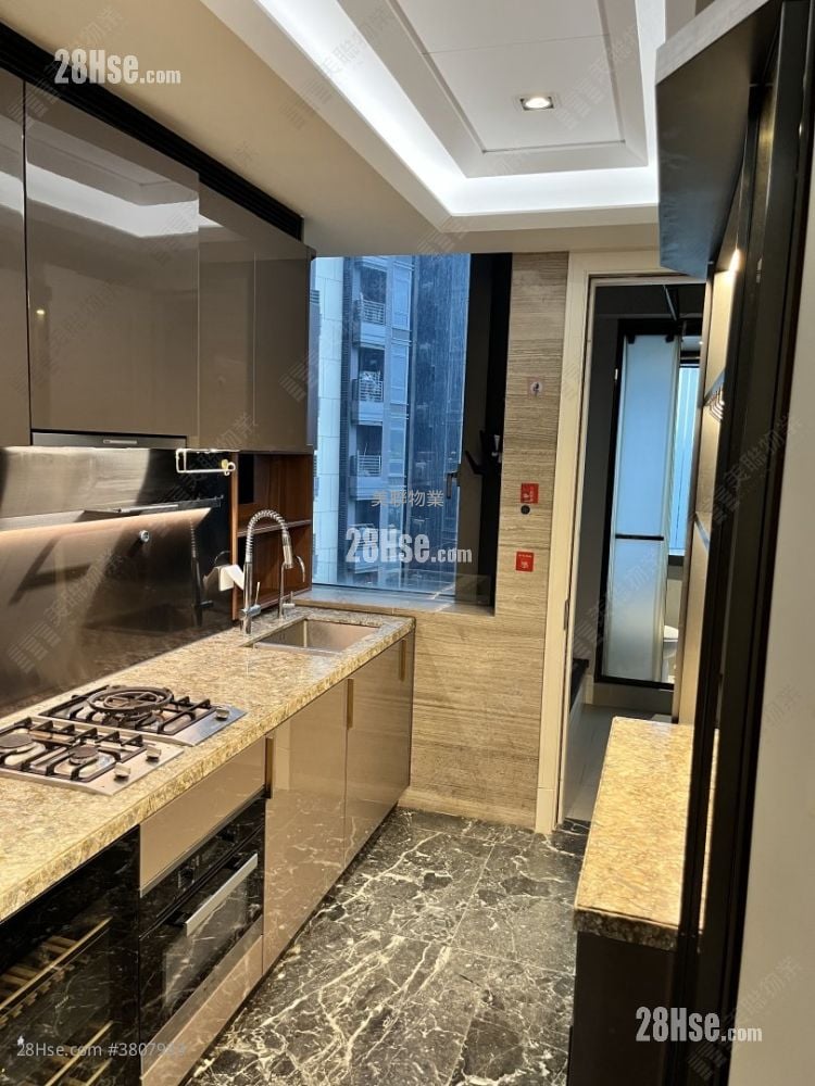 Eden Manor Rental 3 Bedrooms , 2 Bathrooms 967 ft²