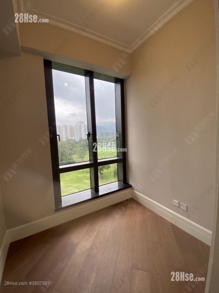 Eden Manor Rental 3 Bedrooms , 2 Bathrooms 967 ft²