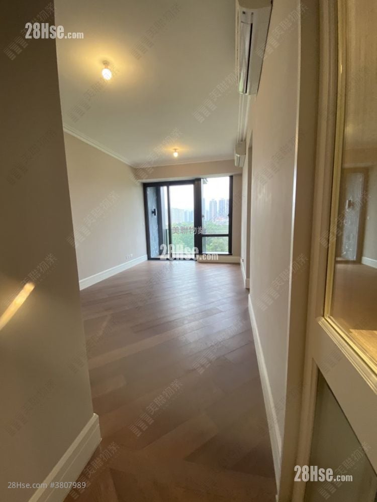 Eden Manor Rental 3 Bedrooms , 2 Bathrooms 967 ft²