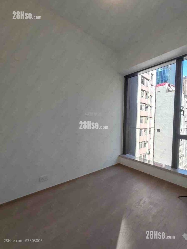 101 Kings Road 售盘 2 房 376 平方尺