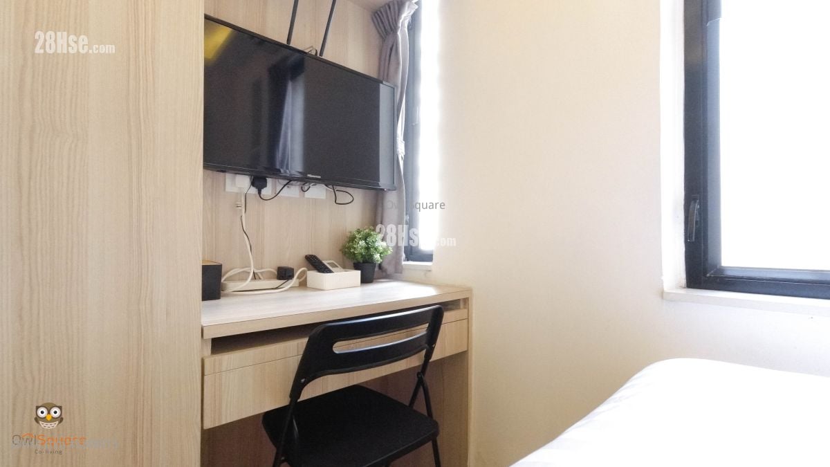 Unit C, 9/F, 32 Jardine's Bazaar, Causeway Bay Rental Studio , 1 Bathroom 140 ft²