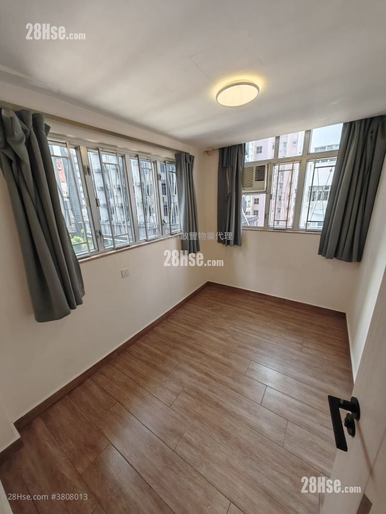 康乐大楼 售盘 3 房 , 1 浴室 556 平方尺