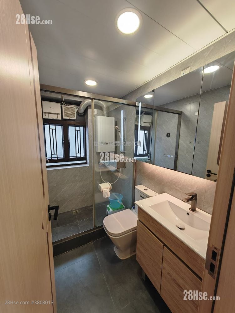 康乐大楼 售盘 3 房 , 1 浴室 556 平方尺