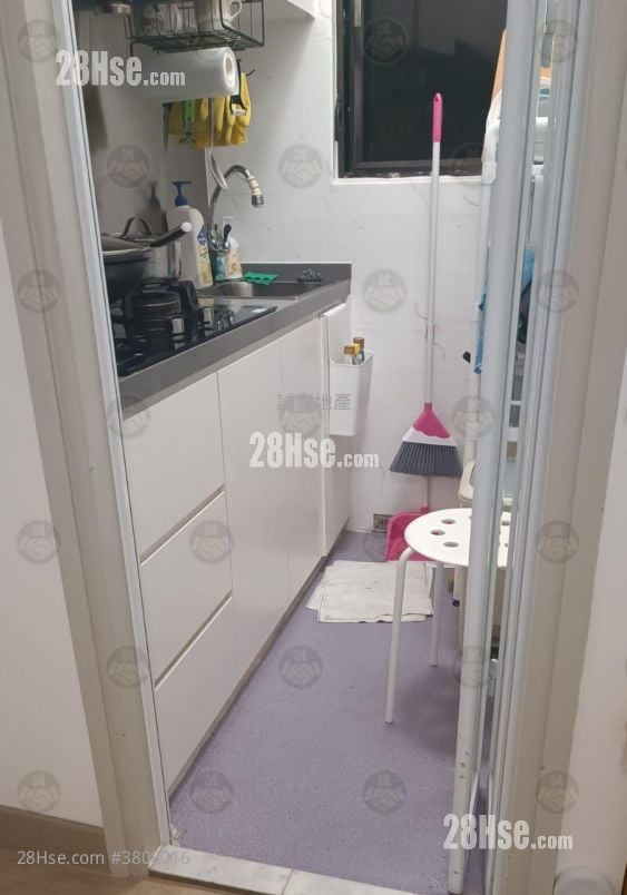 金城大廈 租盤 2 房 , 1 浴室 339 平方呎