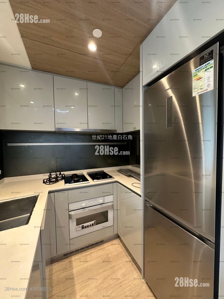 Solaria Rental 3 Bedrooms , 1 Bathroom 595 ft²