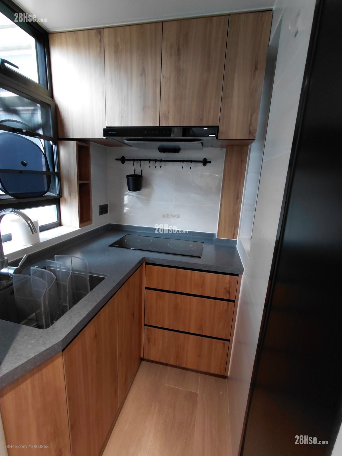 Choi Po Court Rental 2 Bedrooms , 1 Bathroom 338 ft²