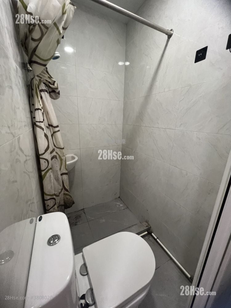 唐樓 租盤 開放式間隔 , 1 浴室 120 平方呎