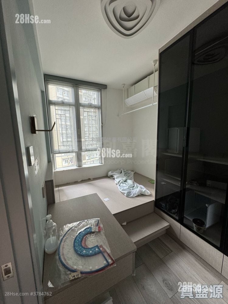 Ping Yan Court Rental 376 ft²