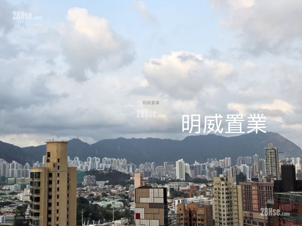 Cite 33 Sell 3 Bedrooms , 1 Bathroom 680 ft²