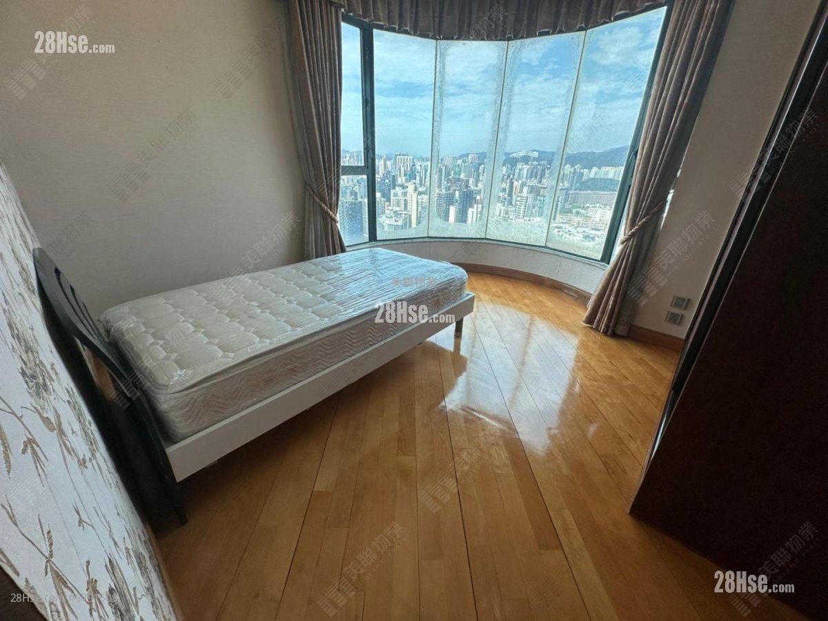 Ellery Terrace Sell 3 Bedrooms , 2 Bathrooms 913 ft²