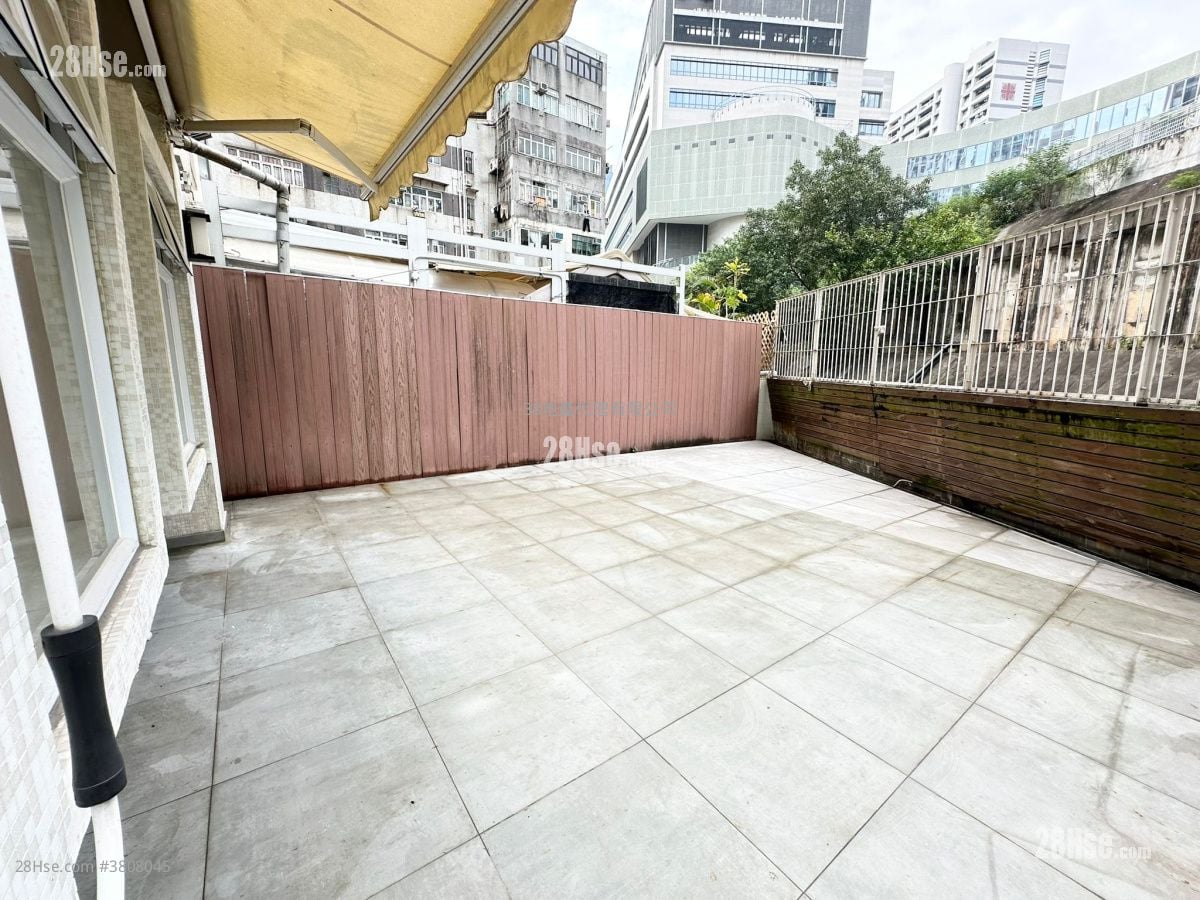 康辉大厦 售盘 2 房 , 1 浴室 210 平方尺