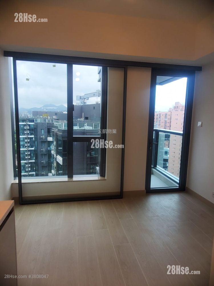 黃金海灣 租盤 208 平方呎