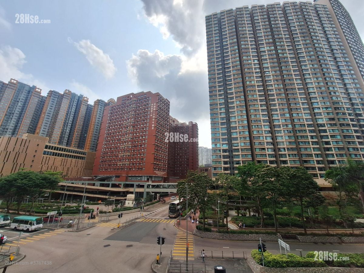 Hunghom Bay Centre Rental 4 Bedrooms , 2 Bathrooms 953 ft²