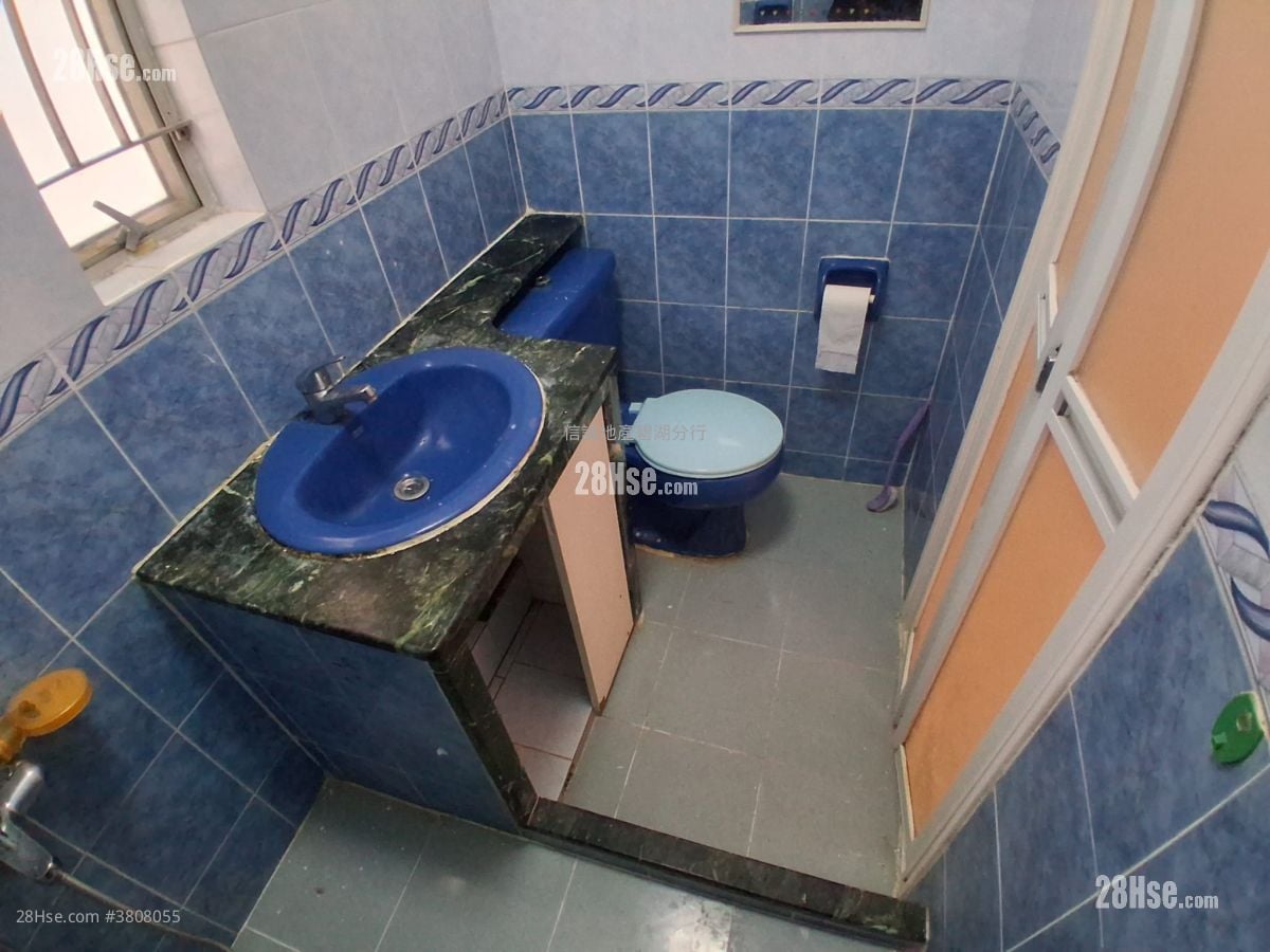 Ka Shing Court Rental 2 Bedrooms , 1 Bathroom 546 ft²