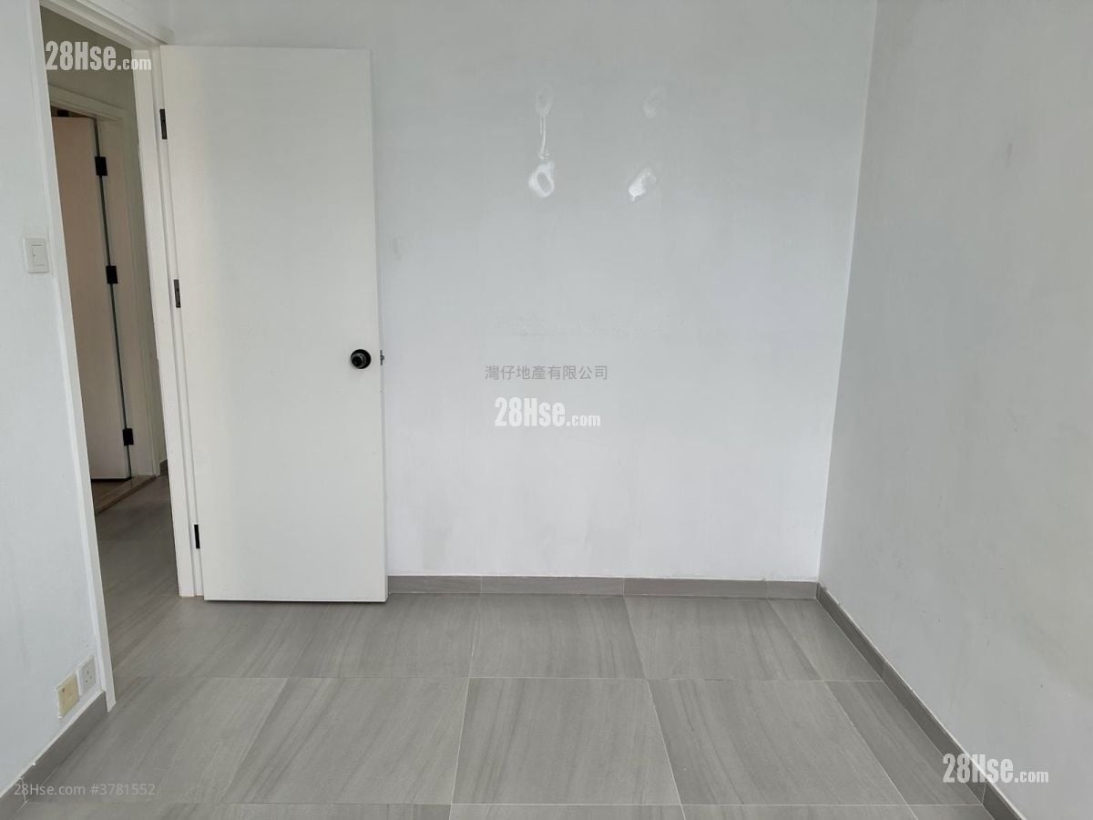 骆克大厦 租盘 2 房 , 1 浴室 552 平方尺