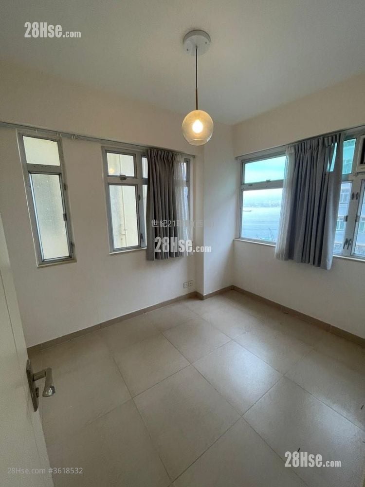 Sum Way Mansion Sell 1 Bedroom , 1 Bathroom 296 ft²