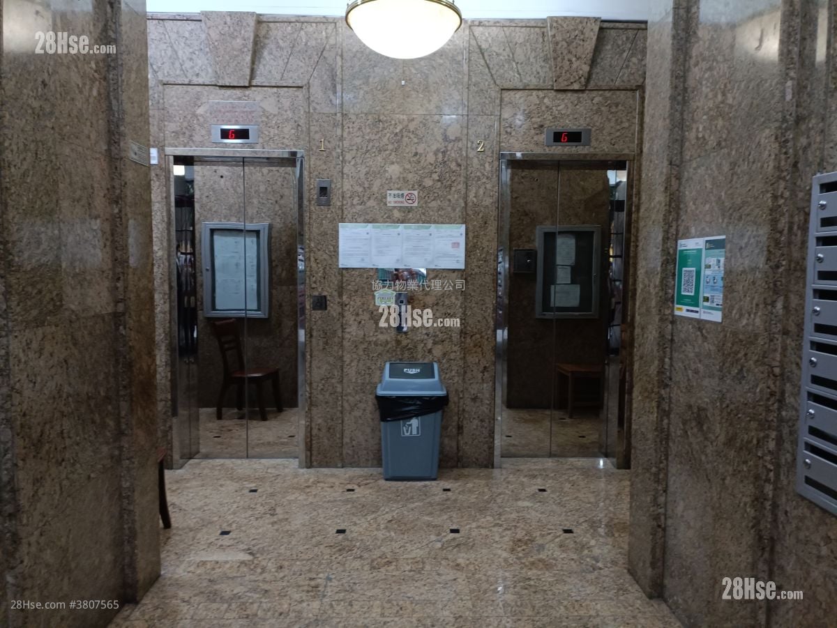 华丽广场 售盘 2 房 , 1 浴室 377 平方尺