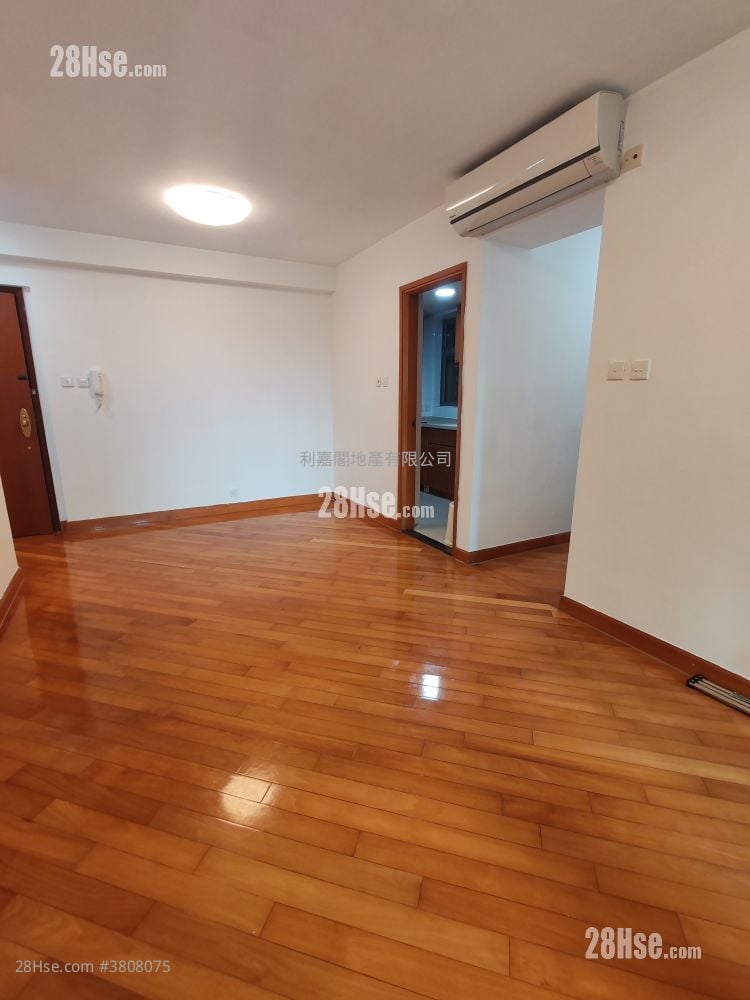 君傲湾 售盘 3 房 , 1 浴室 618 平方尺