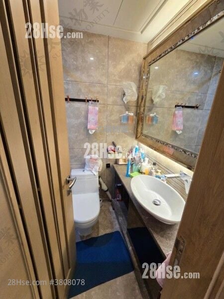 维港星岸 售盘 3 房 1,084 平方尺