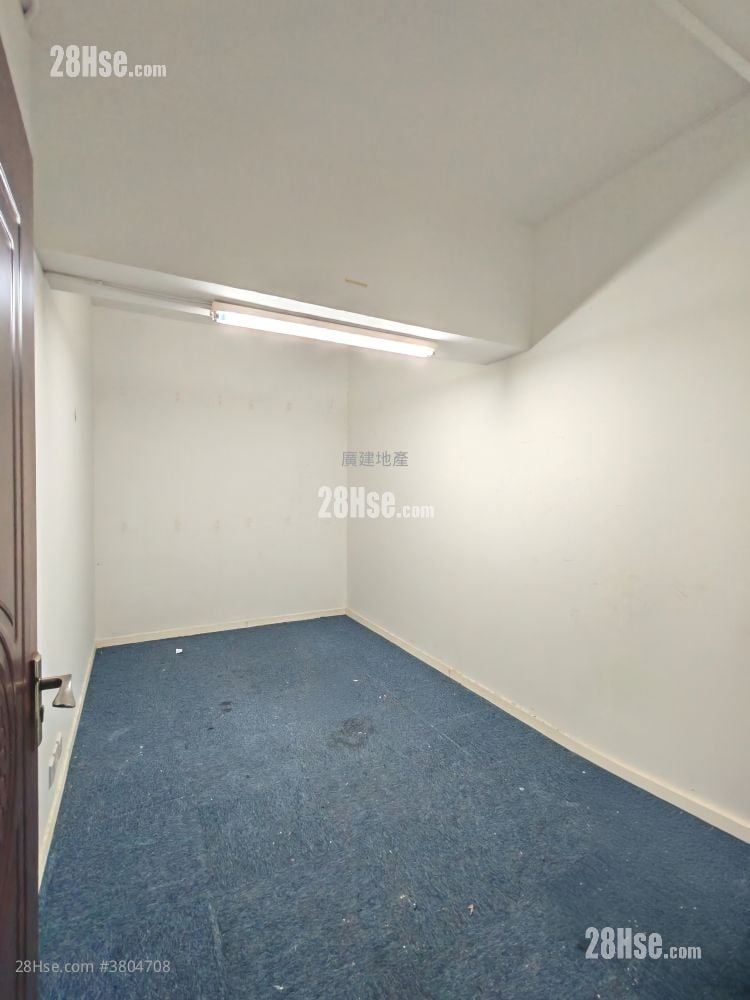 德雅工業中心-租$2,600/全包