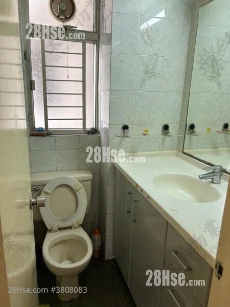 Whampoa Garden Sell 3 Bedrooms 639 ft²