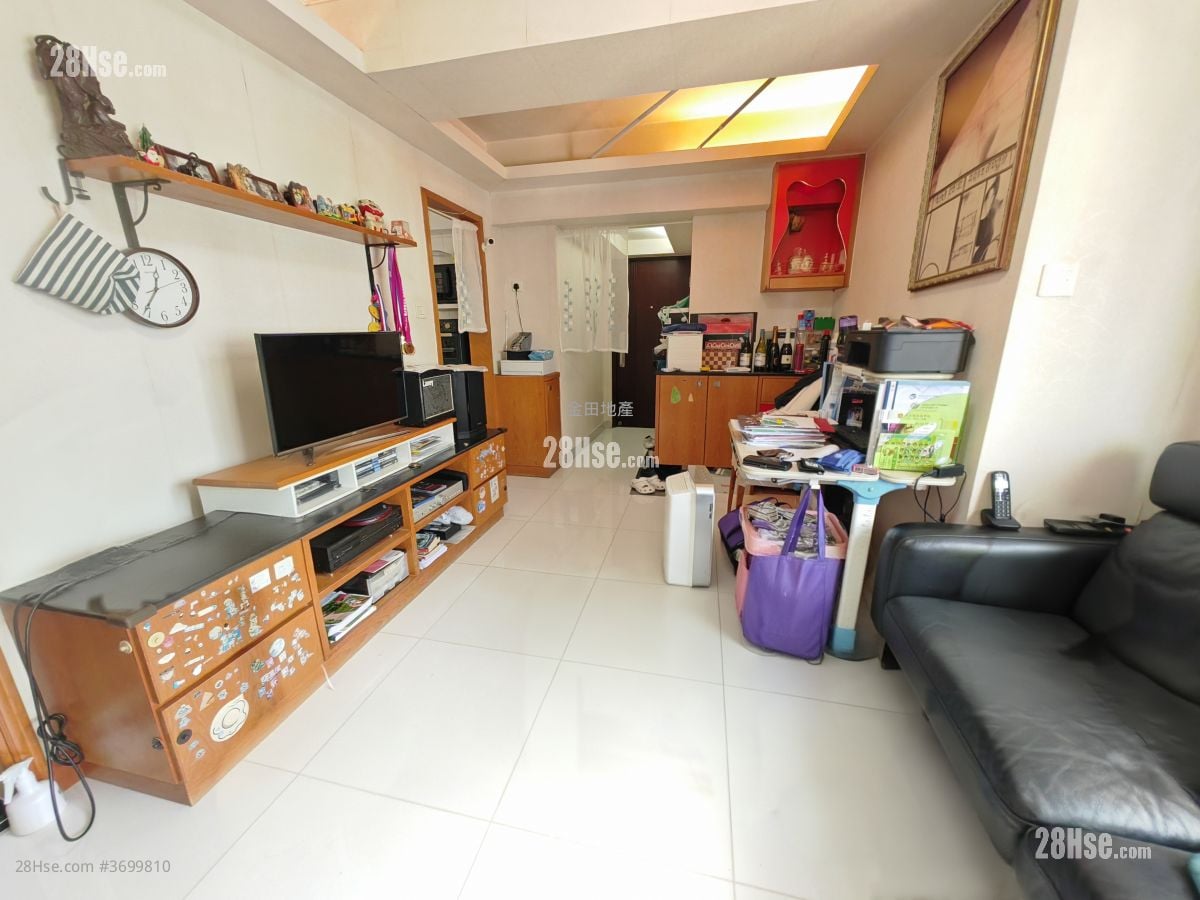 Richland Gardens Sell 2 Bedrooms , 1 Bathroom 407 ft²