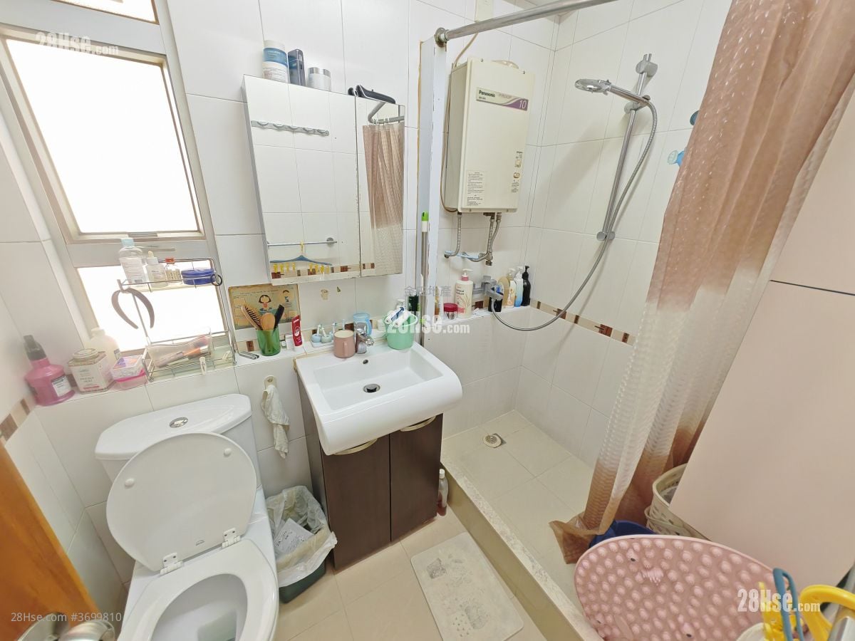 Richland Gardens Sell 2 Bedrooms , 1 Bathroom 407 ft²