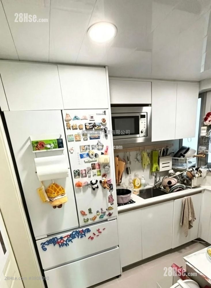 City Point Sell 3 Bedrooms , 2 Bathrooms 758 ft²