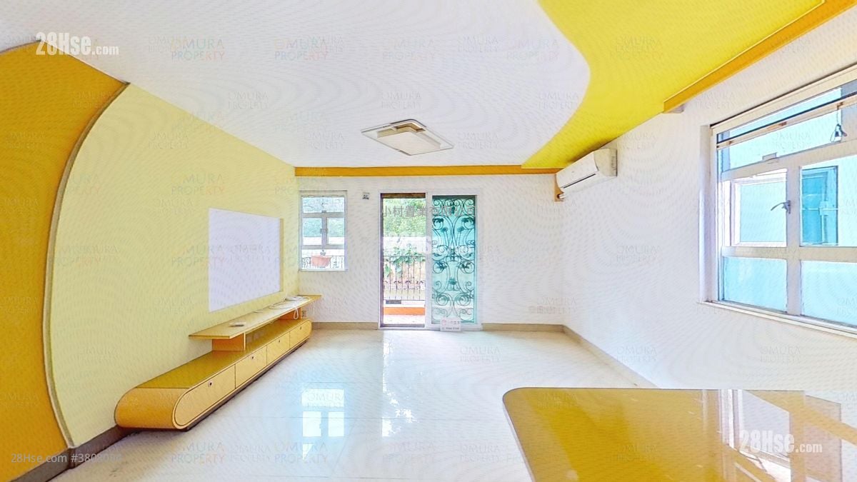 廳: 元崗村 售盤 2 房 , 1 浴室 530 平方呎