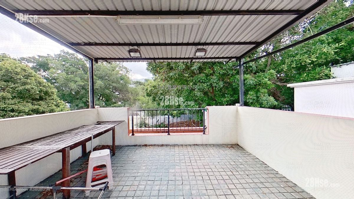 天台: 元崗村 售盤 2 房 , 1 浴室 530 平方呎